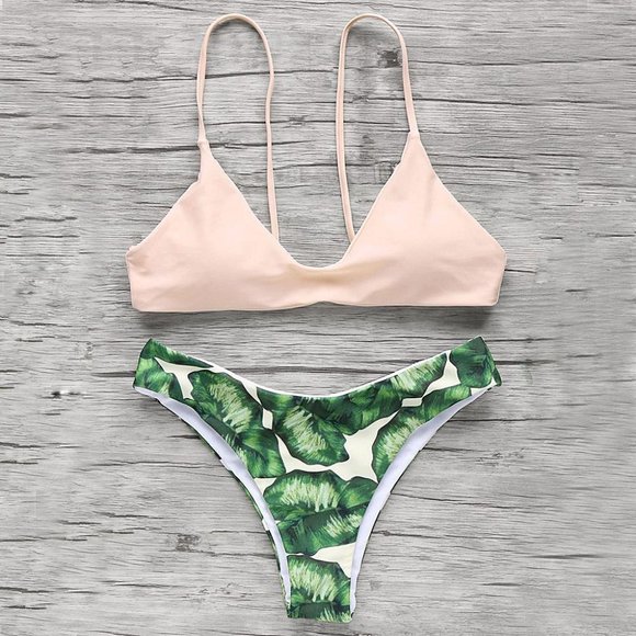 Salty Kisses Boutique Other - ✨Peach Pink Tropical Palm Leaf Tahiti Bikini Set ✨